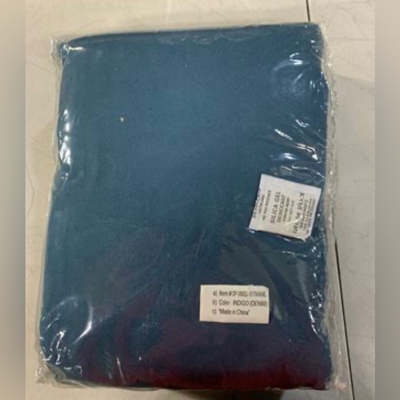 Blazing Needles 108-inch Twill Insulated Blackout 2-Tone Reversible Panel Pair - Picture 4 of 5